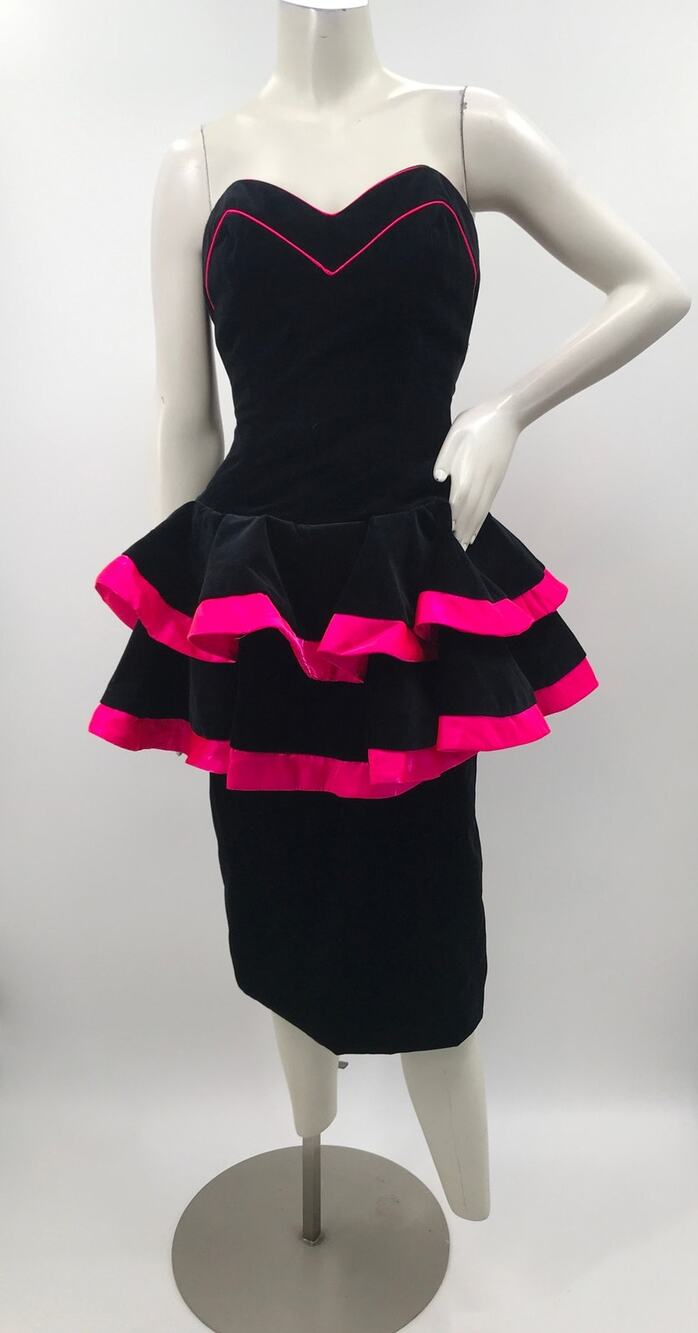 Barboglio Cristina Jan Black Velvet Pink Strapless Peplum Midi Dress 4 Vintage